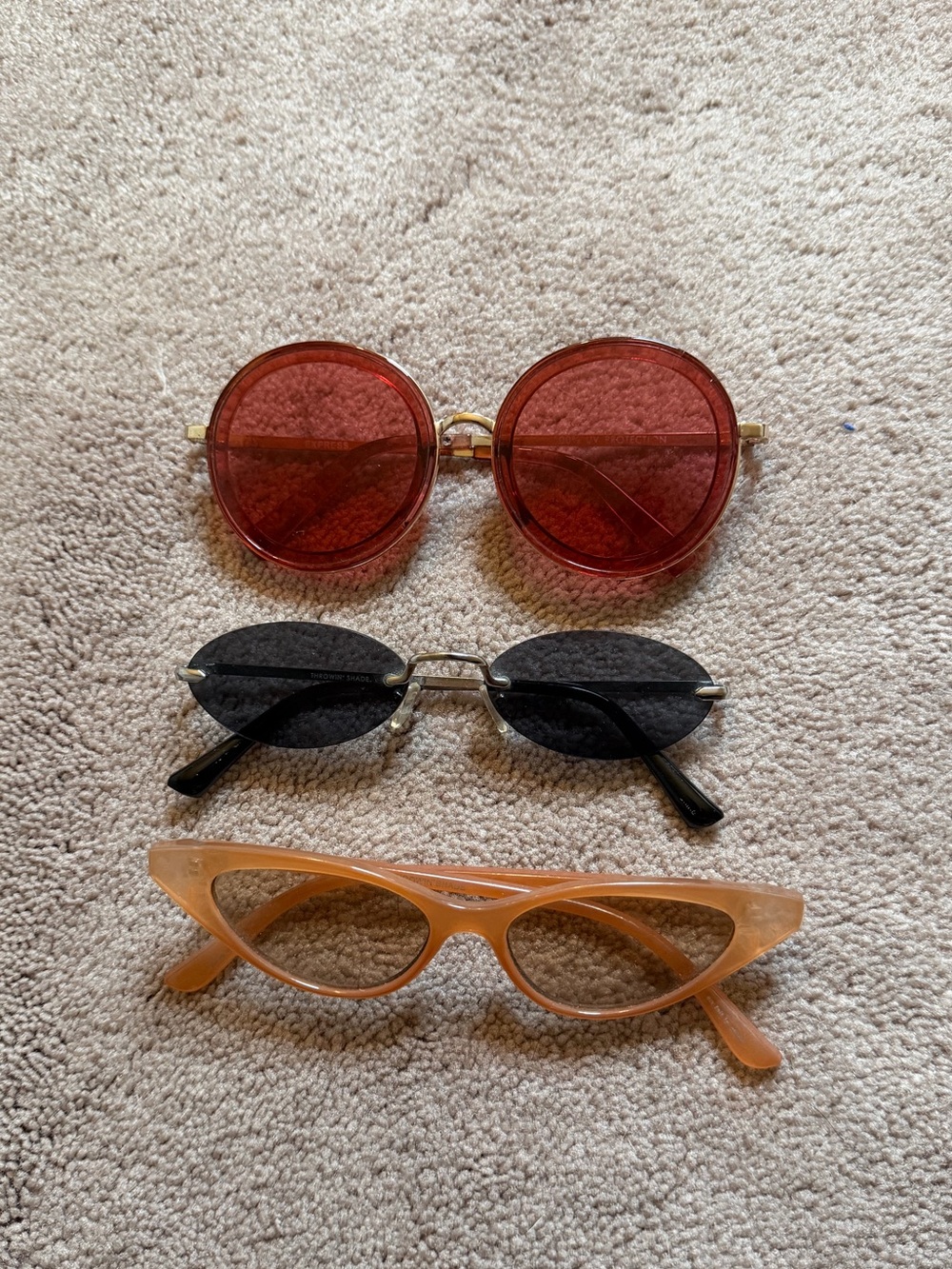 Set of 3 Sunglasses - Red, Black, Peach